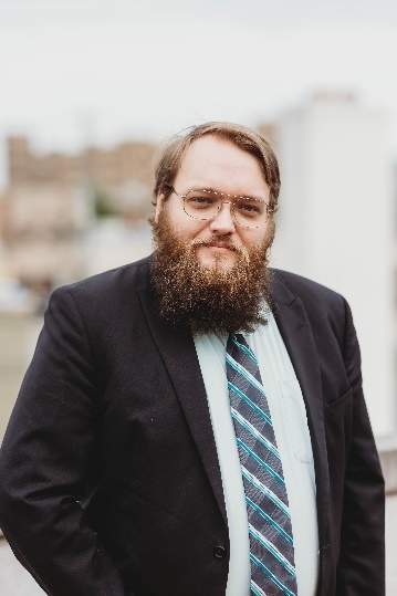 Edward Tucker | Staff Manager/Law Clerk