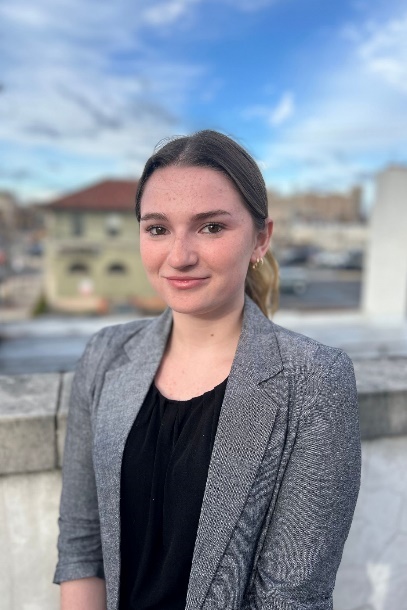 Lillian Nelson | Legal Assistant